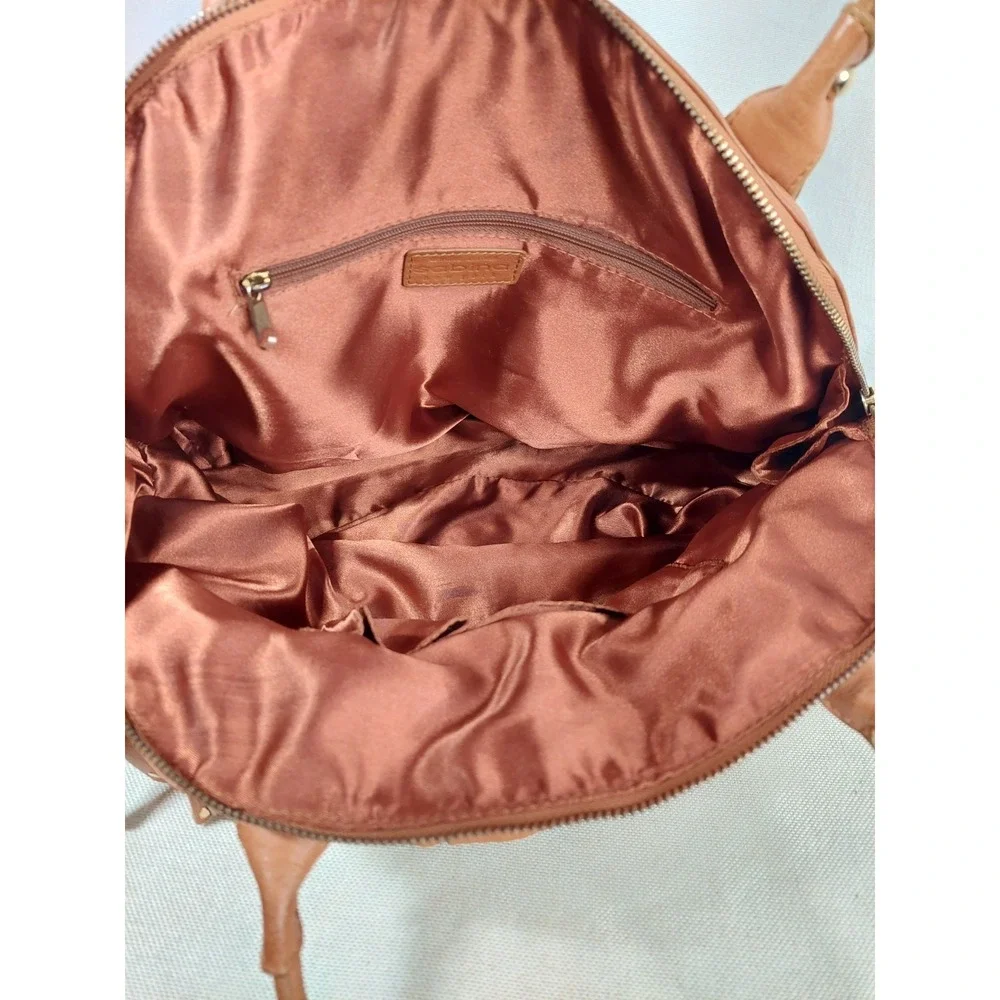 Sabina item specifics